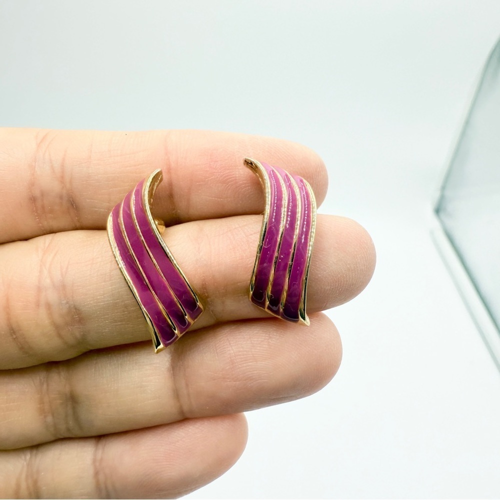 Vintage Magenta Enamel Wave Earrings